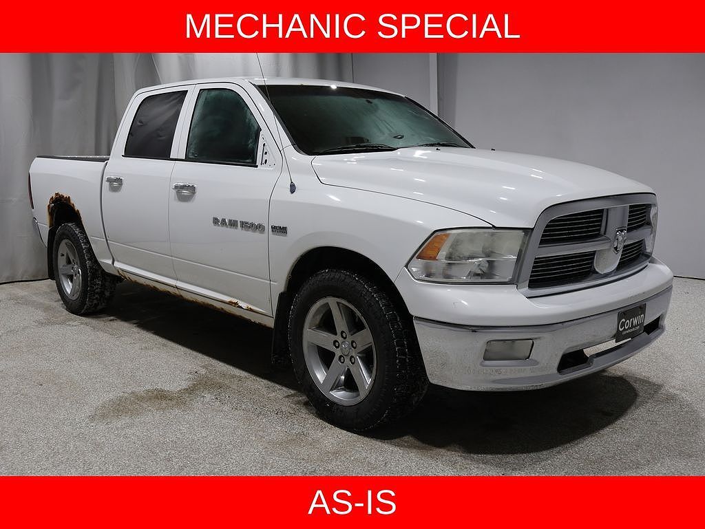 2011 DODGE Ram