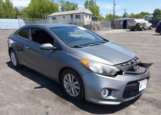 2016 KIA Forte Koup