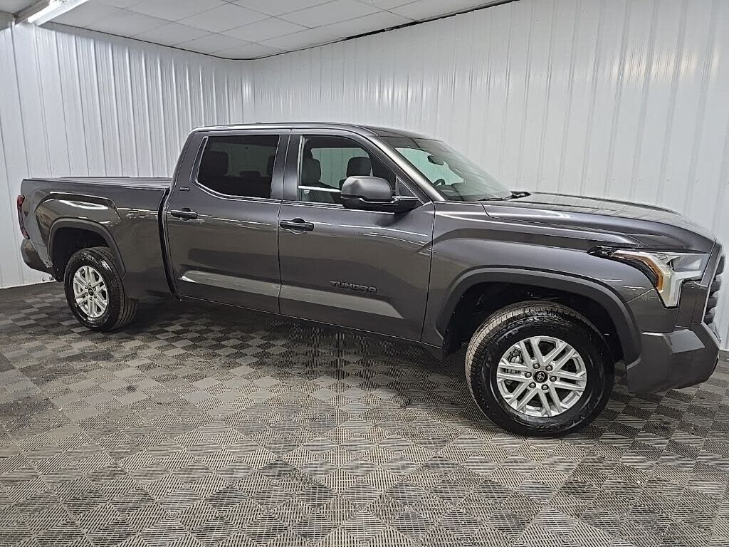 2025 TOYOTA Tundra