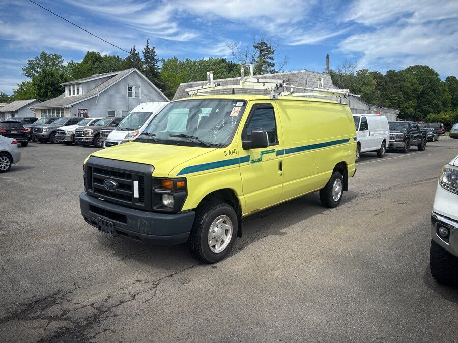 2009 FORD E-350