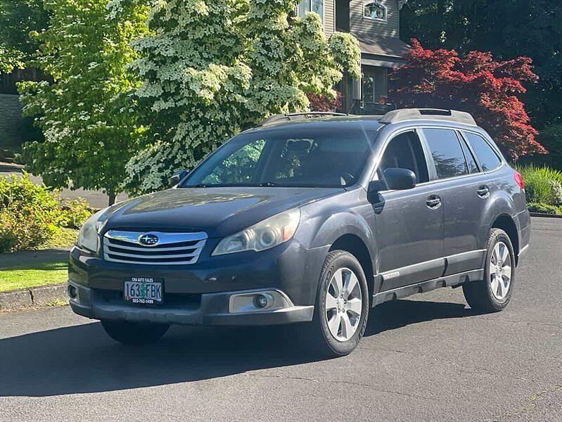 2010 SUBARU Outback