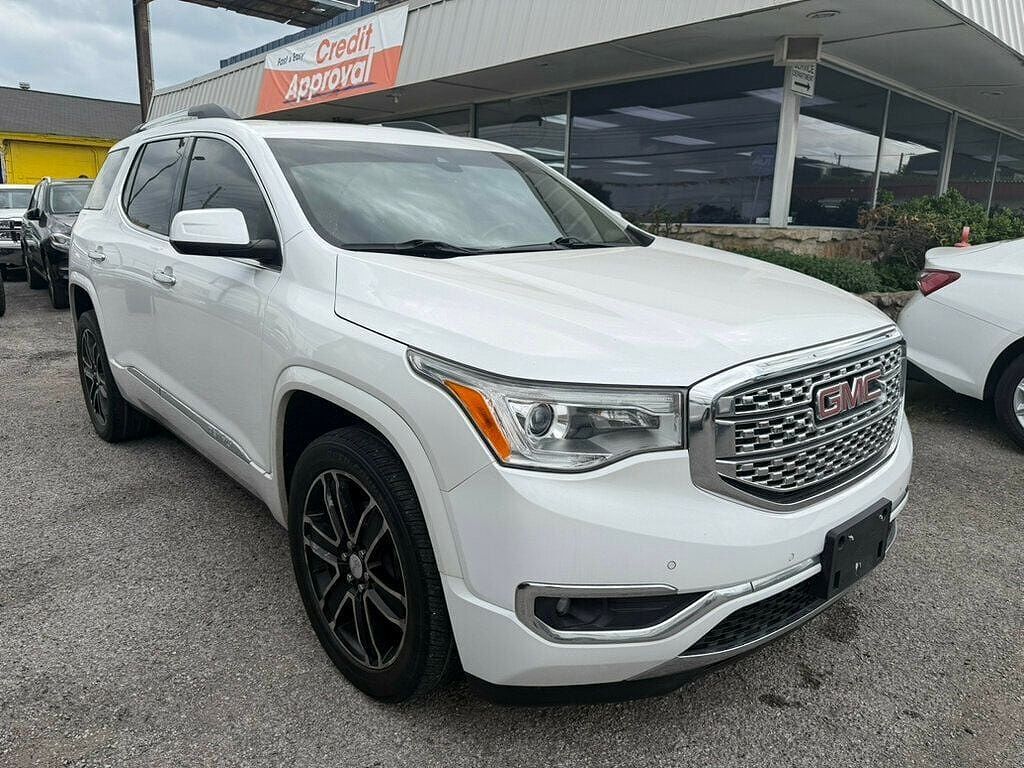 2017 GMC Acadia