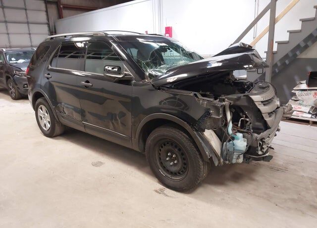 2013 FORD Explorer