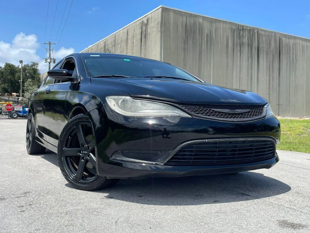 2015 CHRYSLER 200