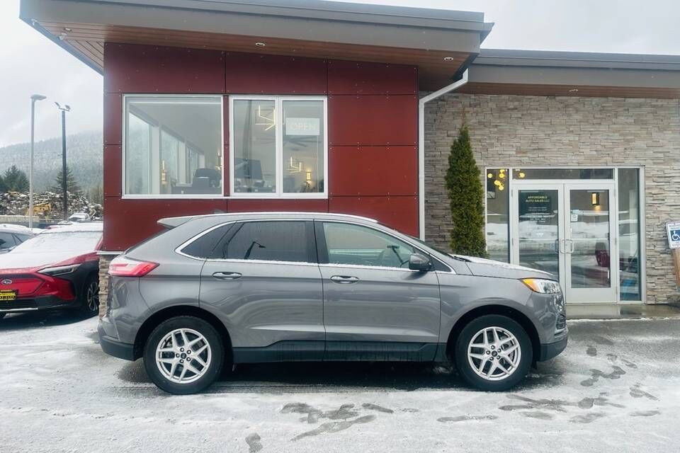 2024 FORD Edge