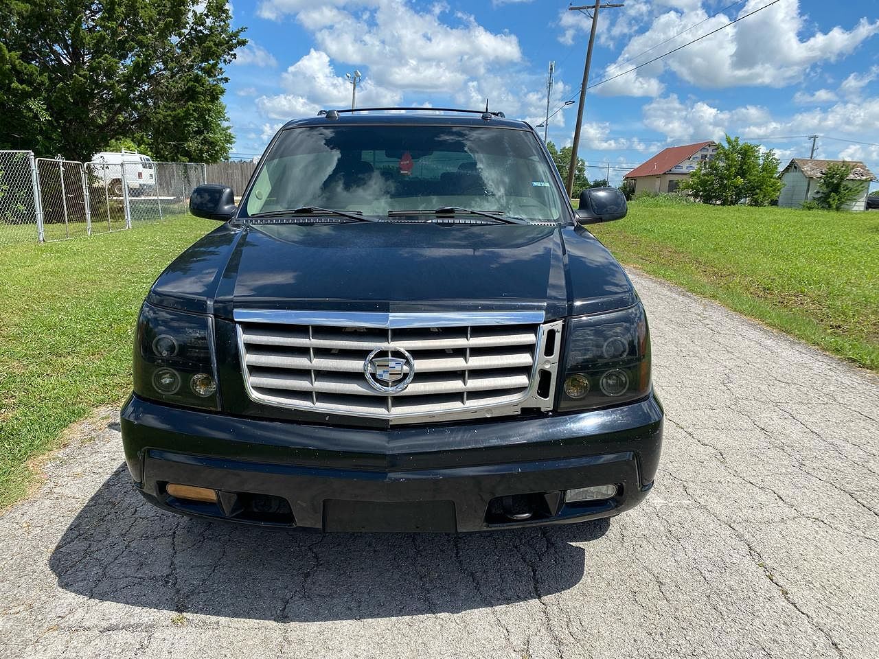 2004 CADILLAC Escalade