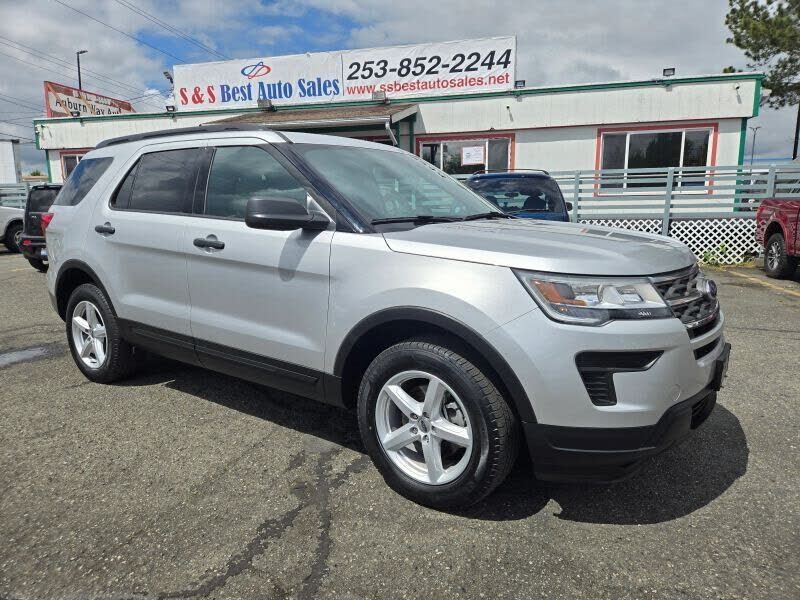 2018 FORD Explorer