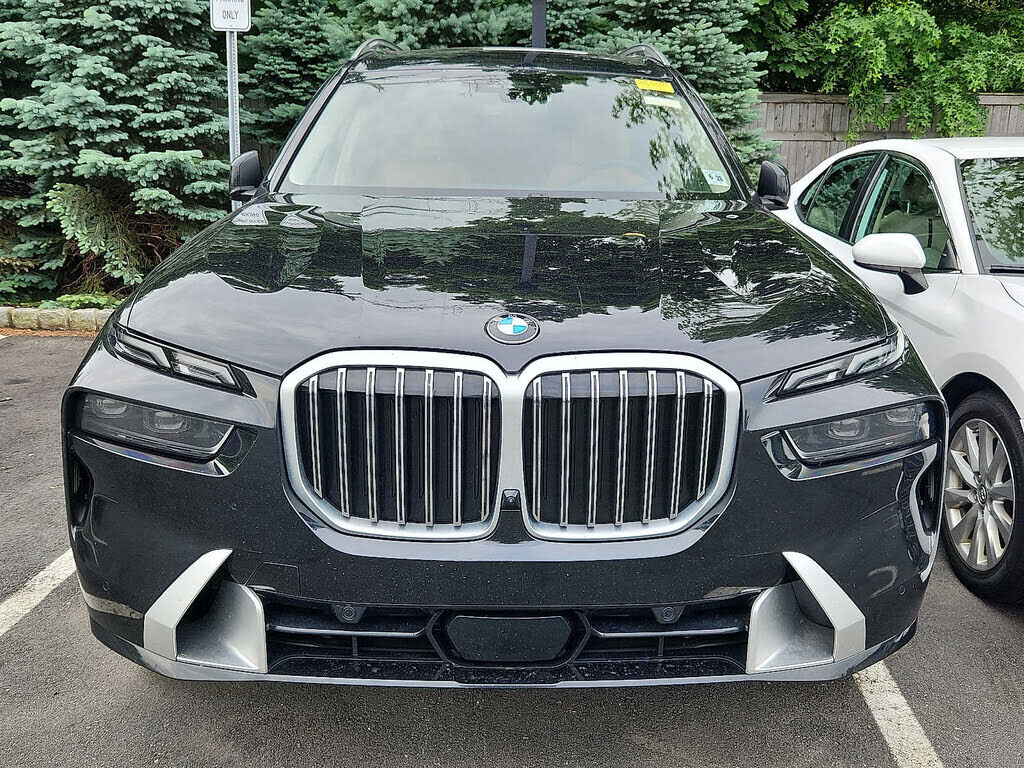 2024 BMW X7