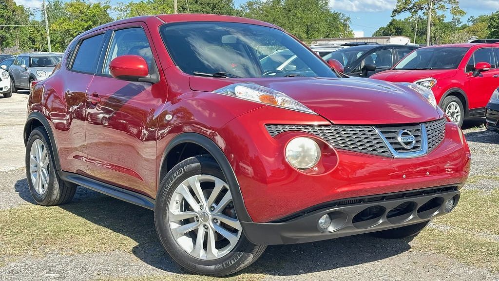 2011 NISSAN Juke