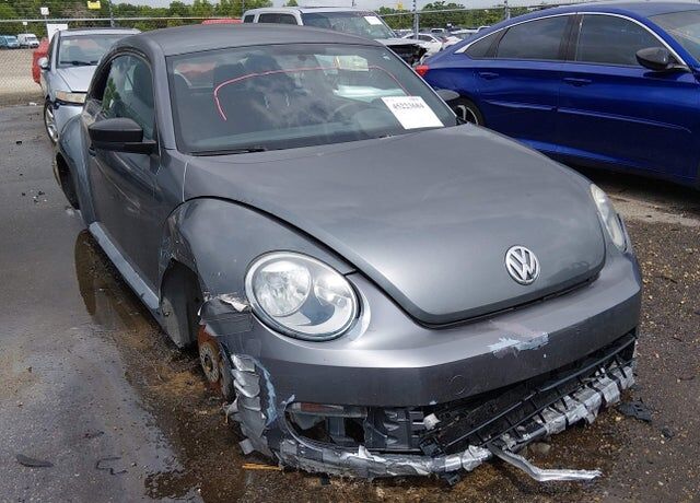 2014 VOLKSWAGEN Beetle