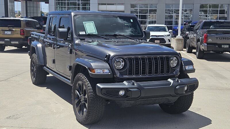 2025 JEEP Gladiator