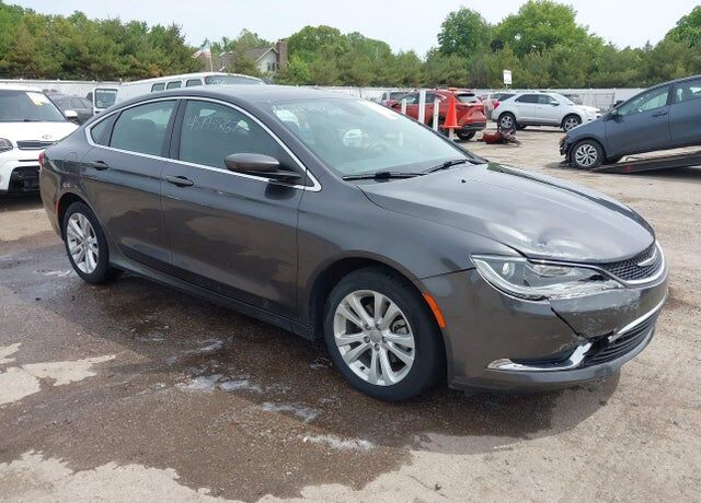 2016 CHRYSLER 200