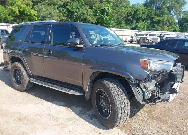 2017 TOYOTA 4-Runner
