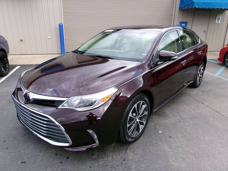 2017 TOYOTA Avalon