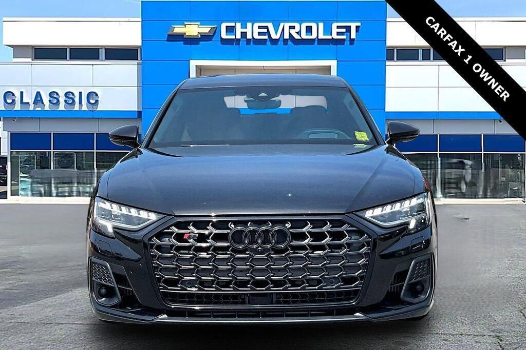 2023 Audi S8