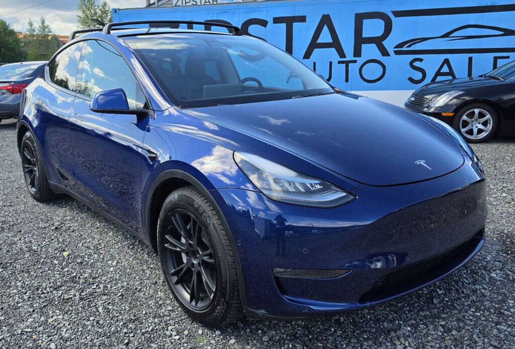 2020 TESLA Model Y
