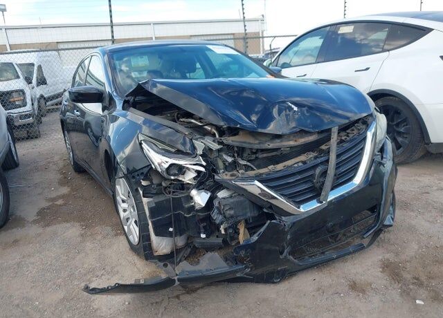 2017 NISSAN Altima