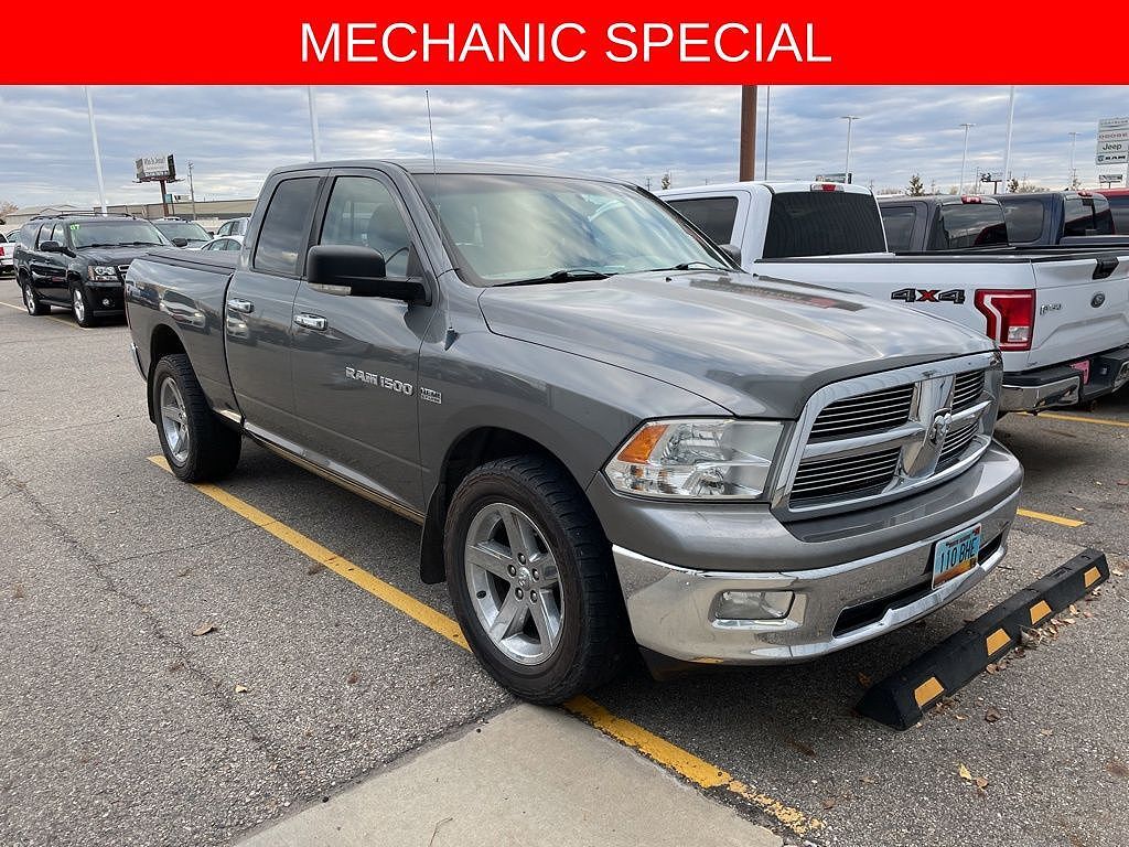 2011 DODGE Ram