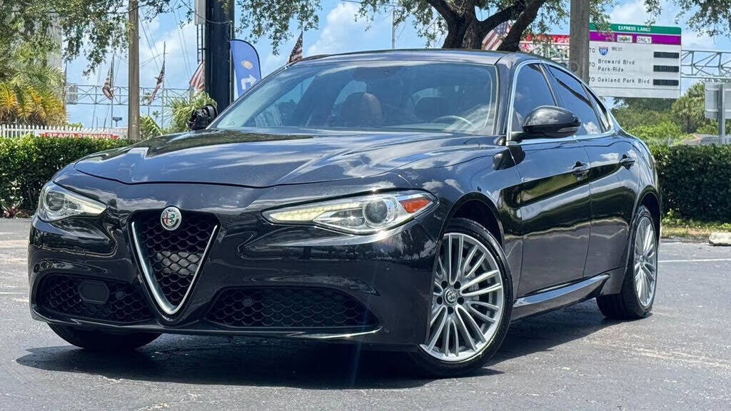 2017 ALFA ROMEO Giulia