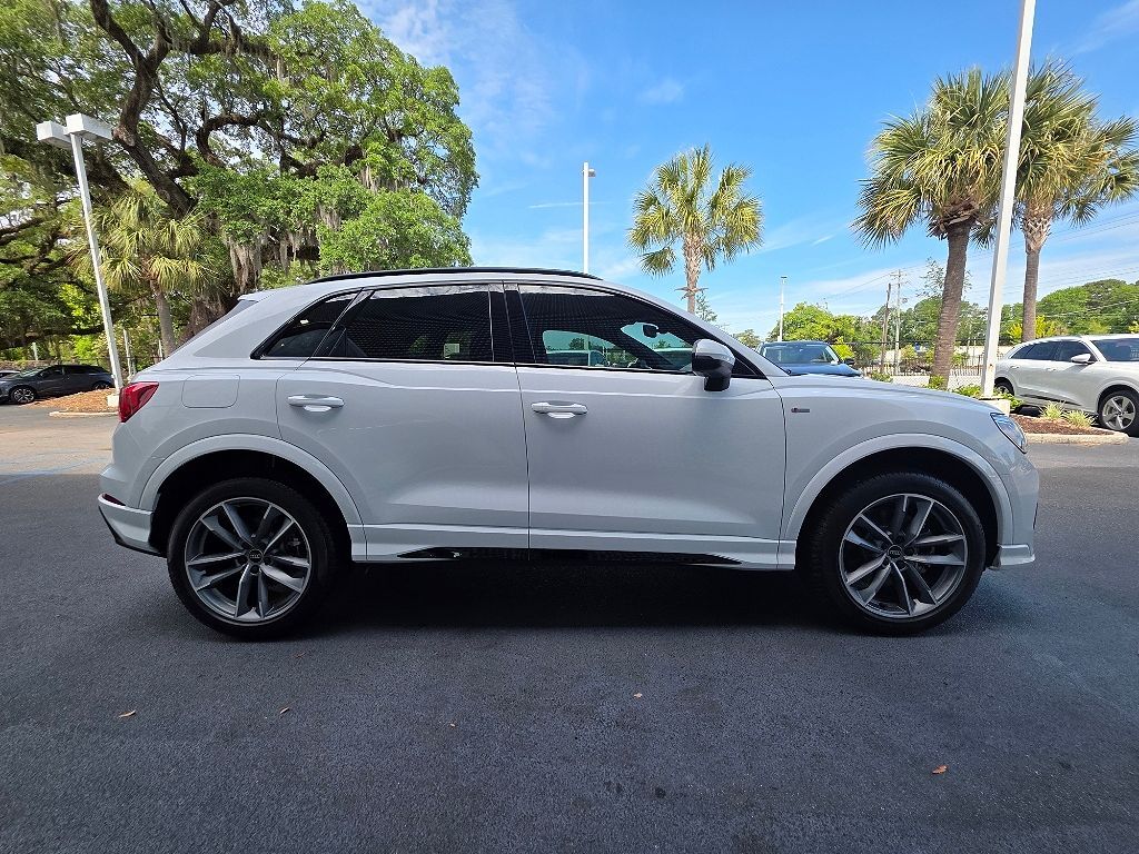 2025 Audi Q3