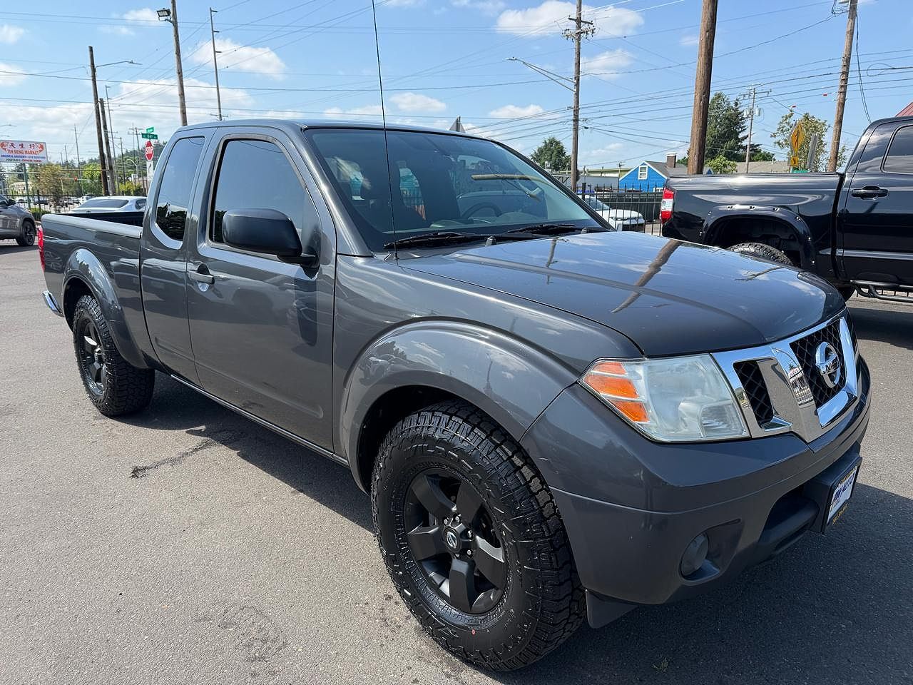 2012 NISSAN Frontier