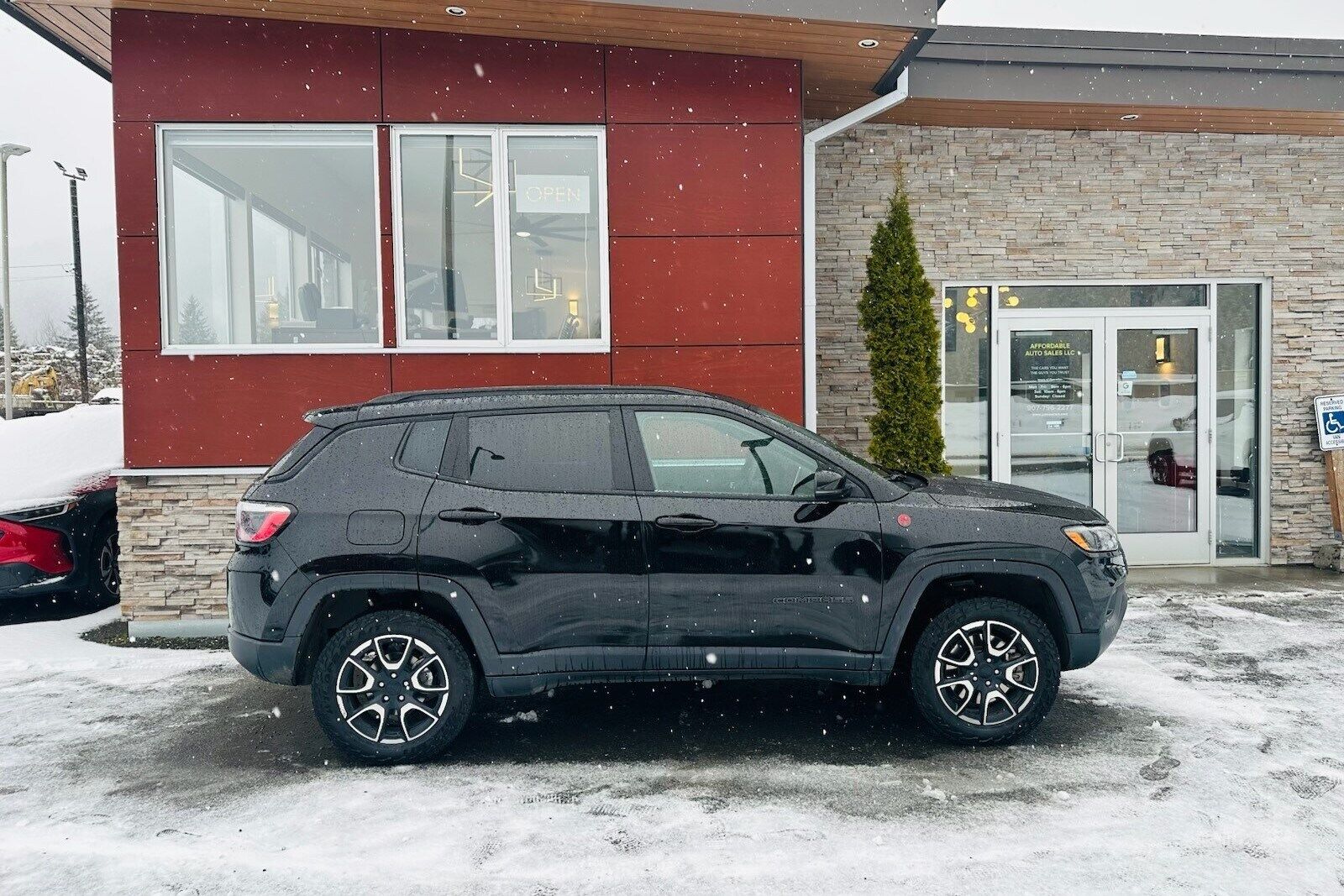 2024 JEEP Compass