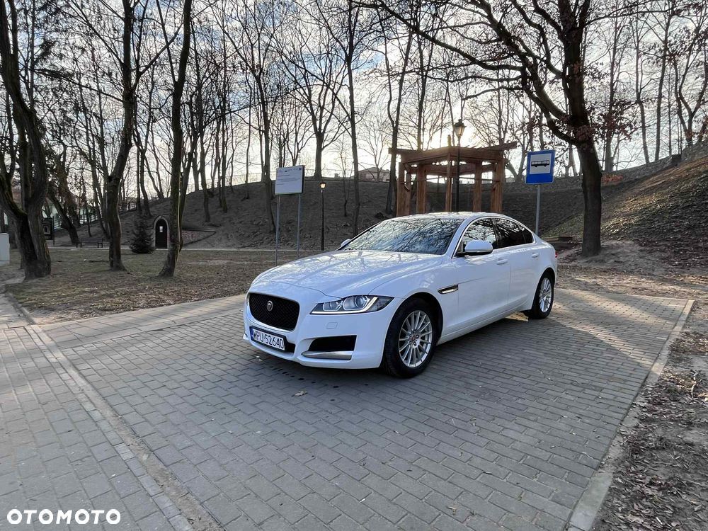 Jaguar XF