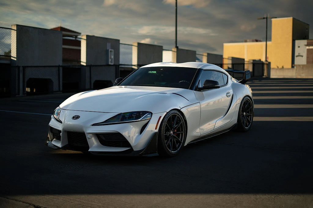 2022 TOYOTA Supra