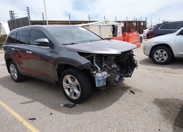 2015 TOYOTA Highlander