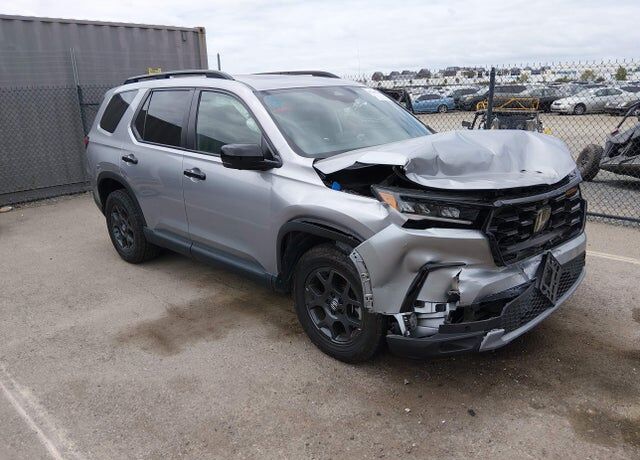 2025 HONDA Pilot