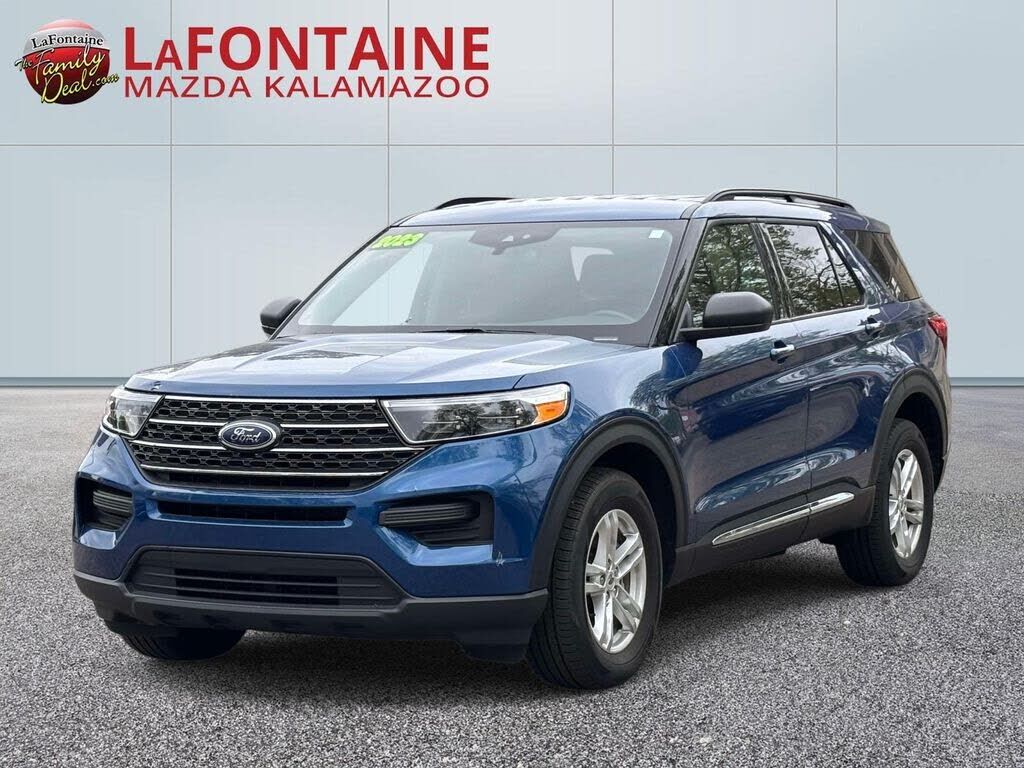 2023 FORD Explorer