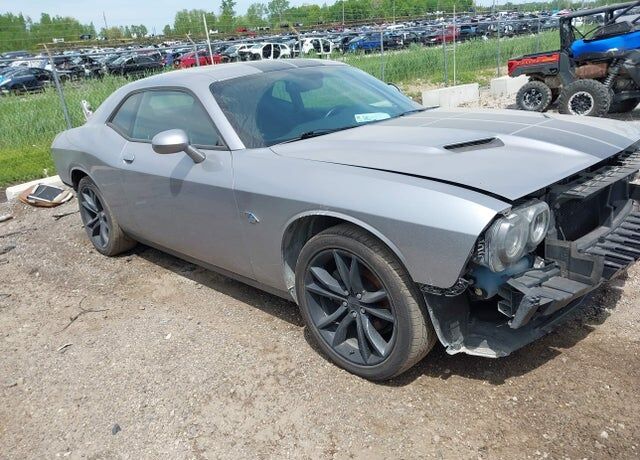 2016 DODGE Challenger
