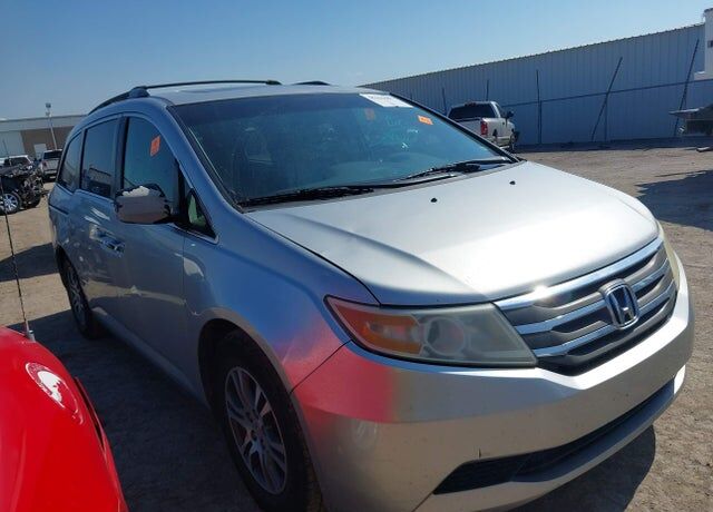 2011 HONDA Odyssey