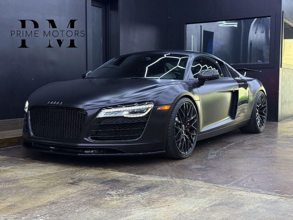 2015 AUDI R8