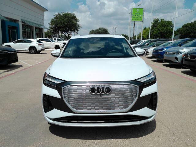 2023 Audi Q4