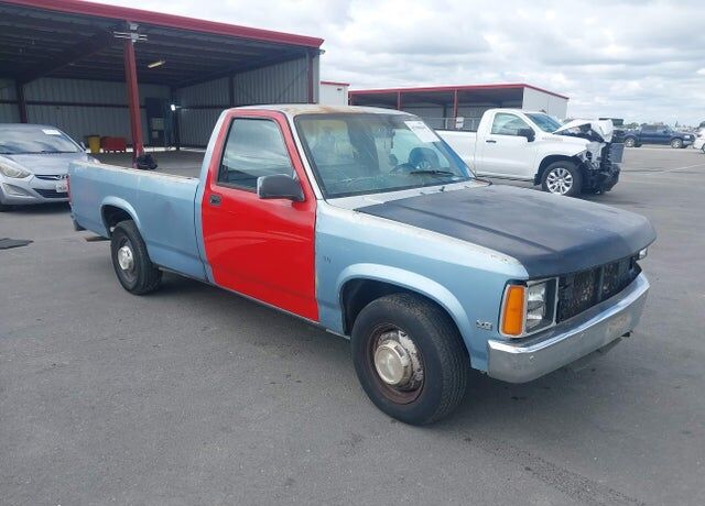 1988 DODGE Dakota