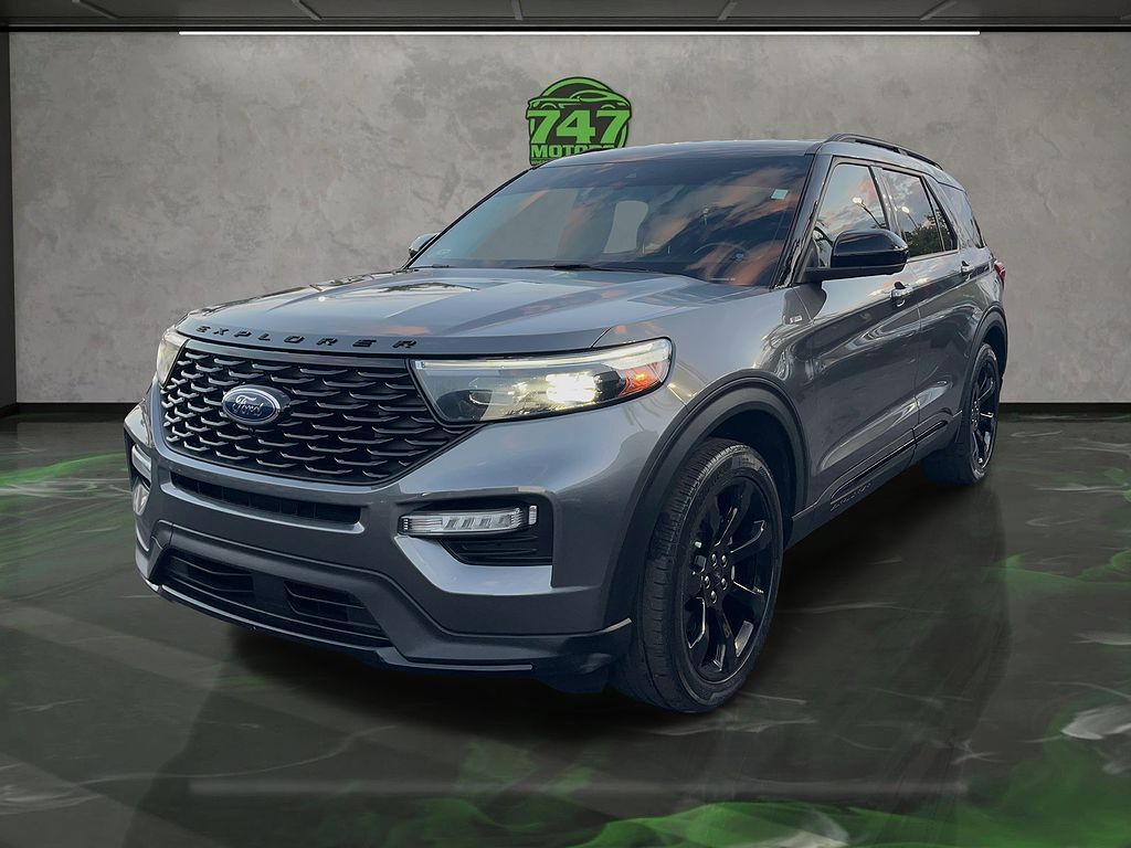 2022 FORD Explorer