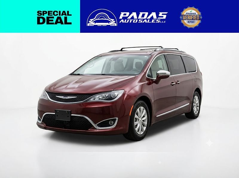 2017 CHRYSLER Pacifica