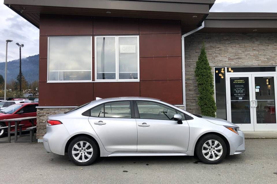 2022 TOYOTA Corolla