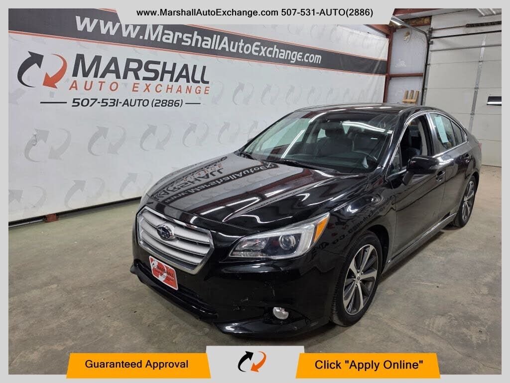 2017 SUBARU Legacy