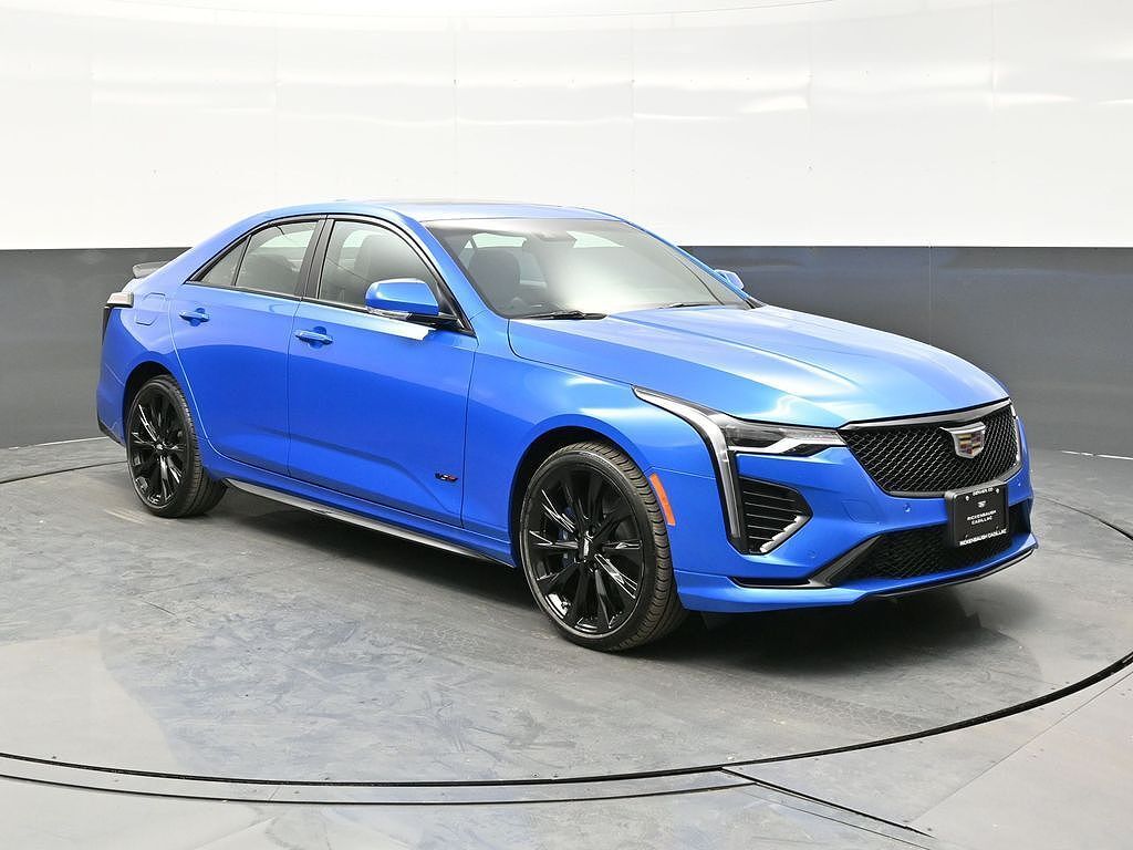 2025 CADILLAC CT4