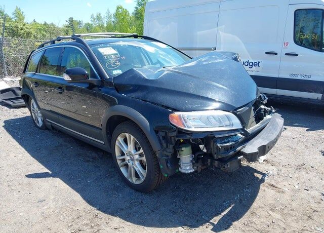 2016 VOLVO XC70