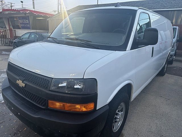 2019 CHEVROLET Express