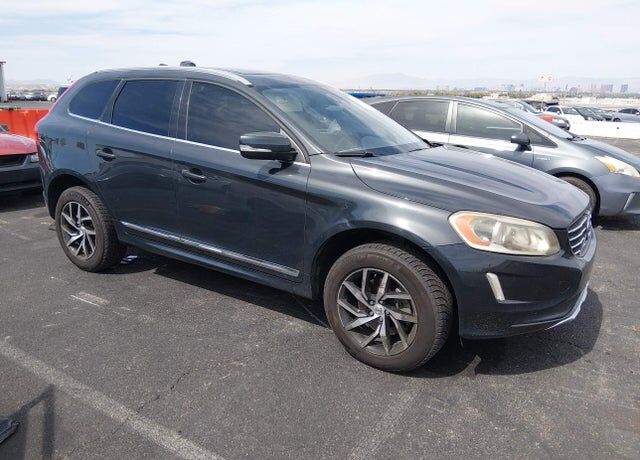 2015 VOLVO XC60
