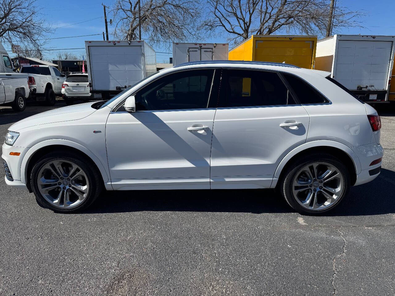 2016 Audi Q3