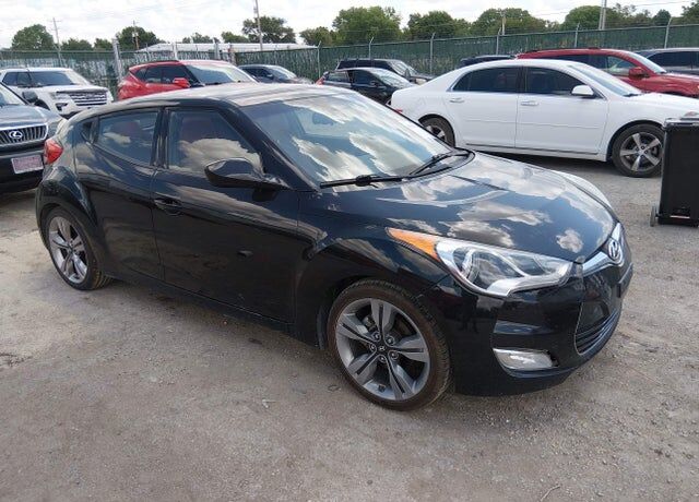 2012 HYUNDAI Veloster