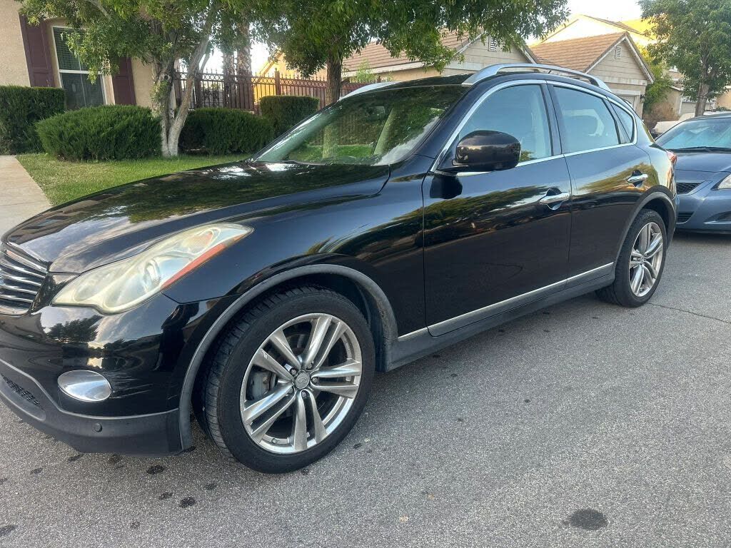 2011 INFINITI EX35