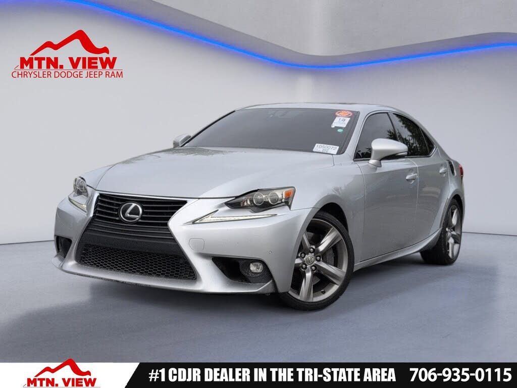 2016 LEXUS IS