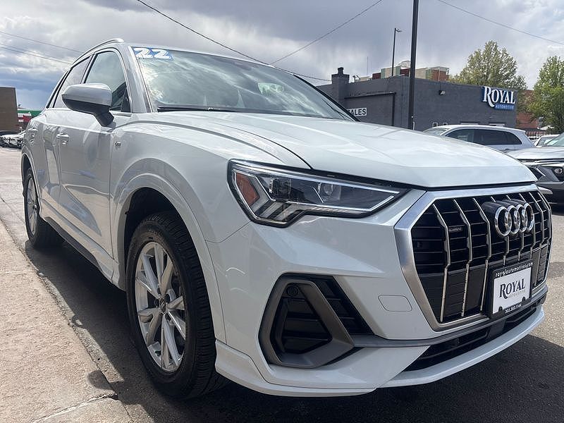 2022 Audi Q3