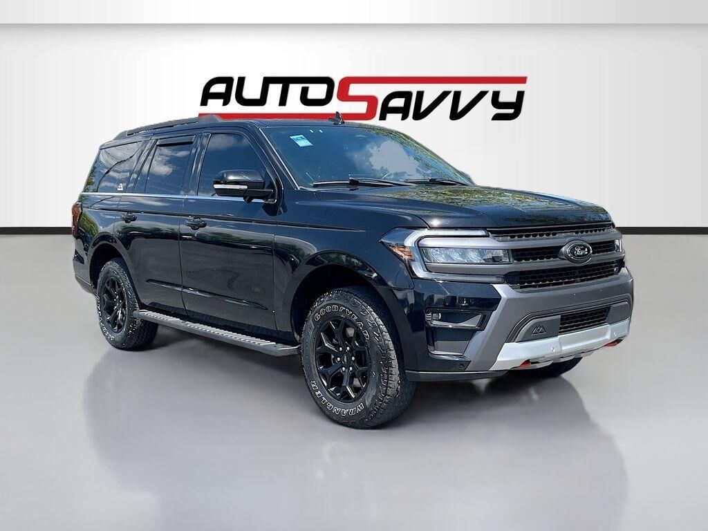 2023 FORD Expedition